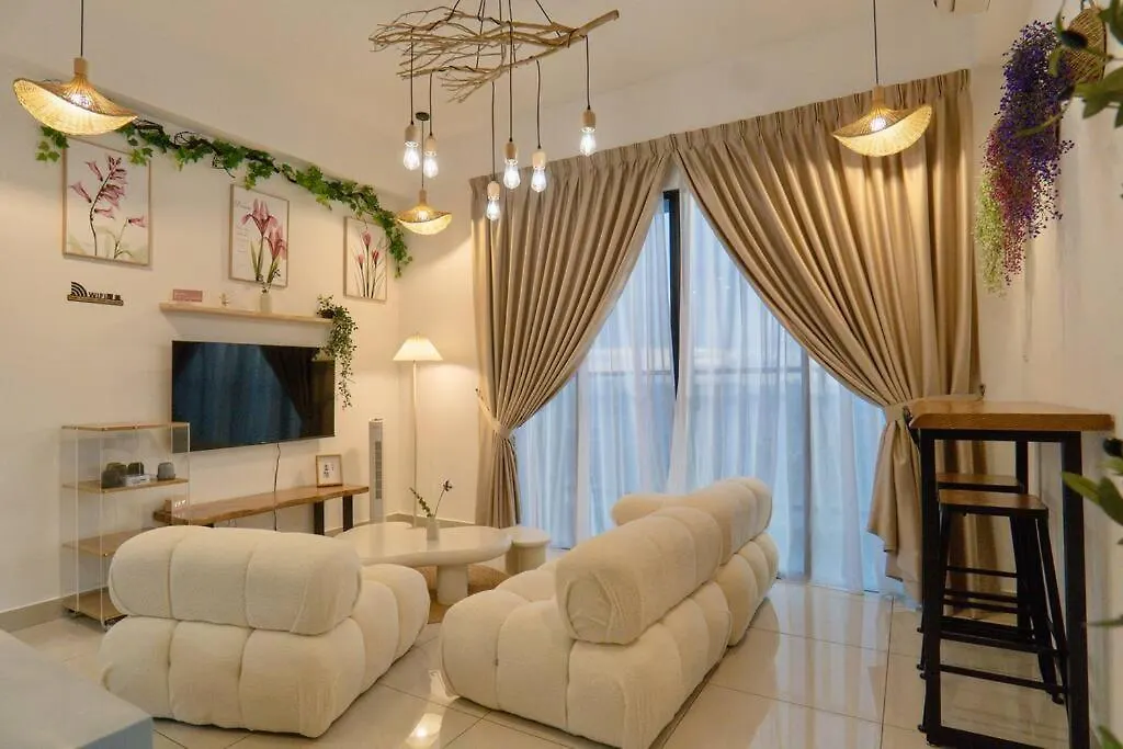 Ferienwohnung The Little Bali - Romantic Place - Trion Kuala Lumpur Apartment